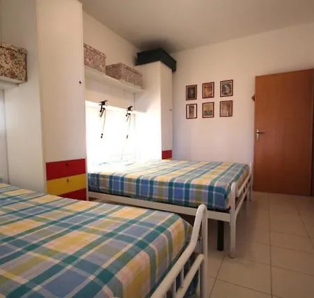 Bilocale Cn A3 23 Apartament
